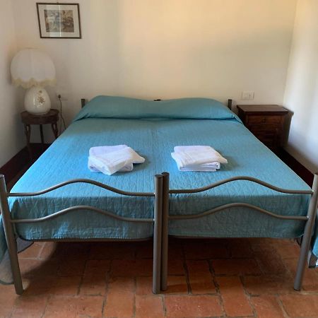 Appartement Casale Gli Ulivi à Donnini Extérieur photo